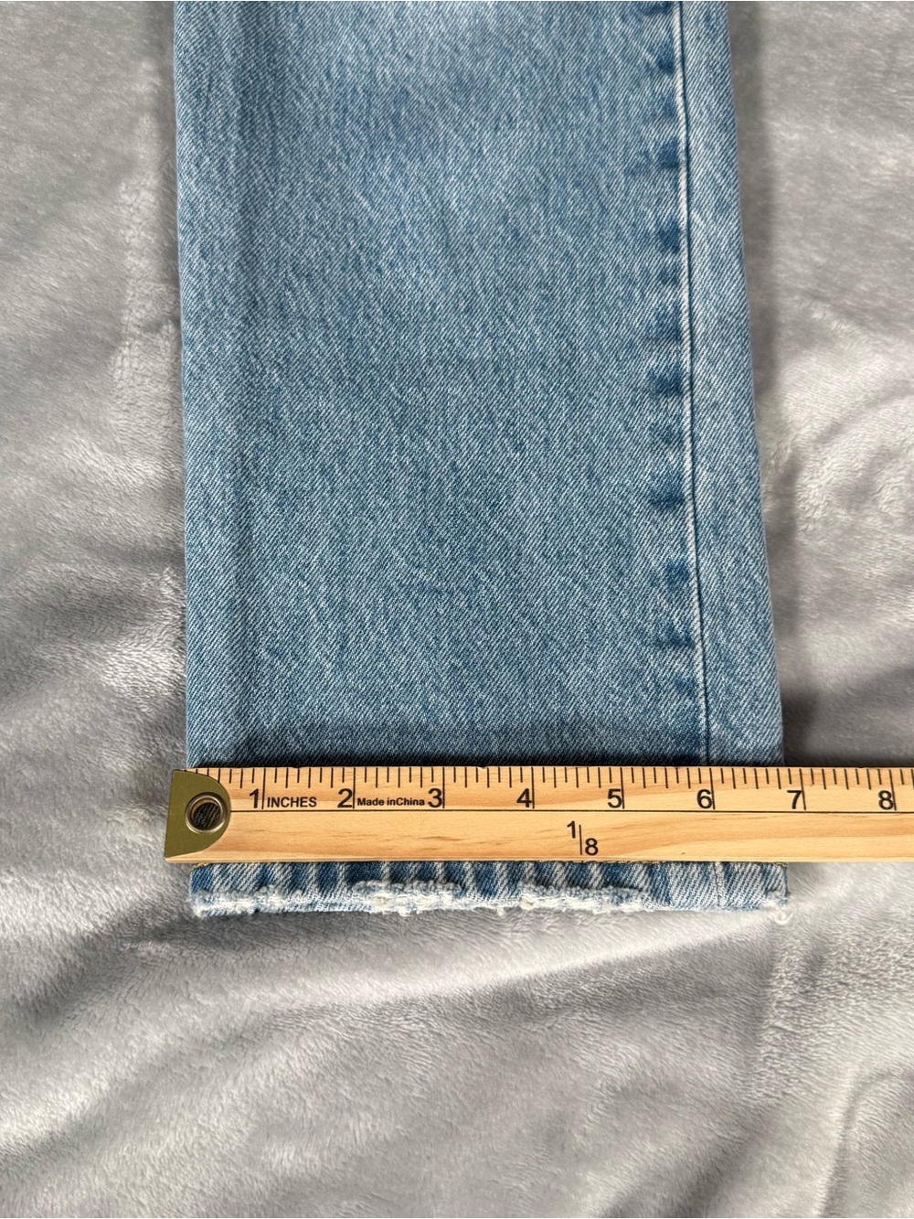 Levis 501 Slim Fit Jeans Womens 27x26 (Fits 27x25) Light Wash Distressed - Picture 14 of 16